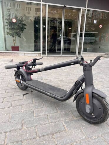 7 yerlik avtomobillər: 🚀 Təcili satılmır! NAVEE V40 Pro Elektron Skuter – ideal vəziyyətdə! — 3