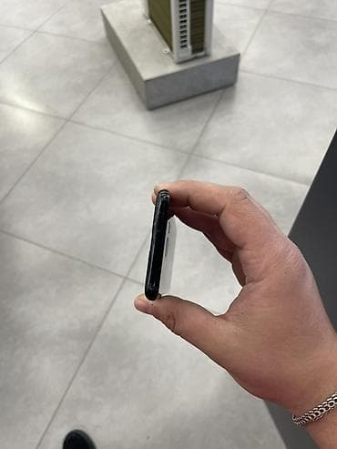 ikinci el 8 plus: Samsung Galaxy S8, 64 GB, rəng - Qara, Barmaq izi — 5