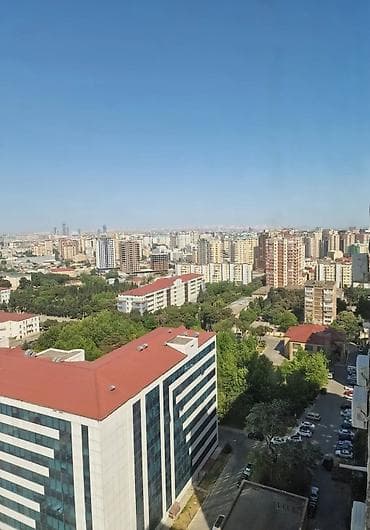 19: 3-cü mikrorayon, 3 otaqlı, Yeni tikili, m. 8 Noyabr, 95 kv. m — 9