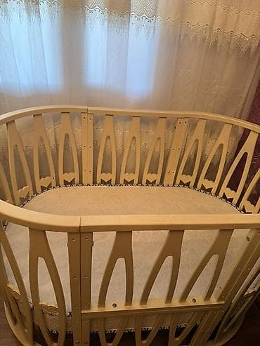 Uşaq mebeli: Oval formalı uşaq beşiyi - Material: ağac (açıq krem rəngində) — 4