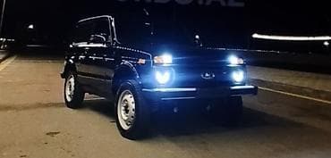 hava kompressorları: LADA Niva 4x4, qara rəng, 3 qapılı SUV. Texniki xüsusiyyətlər və — 3