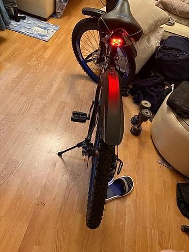 Uşaq velosipedləri: Dağ velosipedi – 26” təkərli, tam avadanlı Xüsusiyyətlər: - Güclü — 4