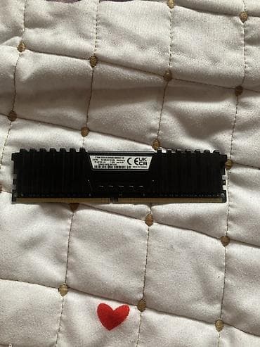 pc komputer: Corsair Vengeance LPX DDR4 RAM modulu 3 aydir istifade olunub yenisi — 2