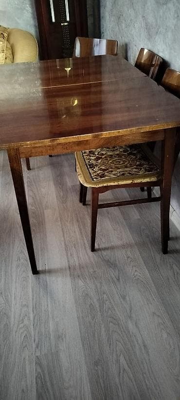 kompüter stol: Klassik taxta masa (STULLAR SATILMIR) - Material: bərk ağac, parlaq — 1