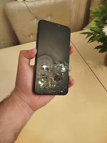 philips xenium 9@9d: IPhone 11 Pro Max, 256 GB, Matte Midnight Green, Face ID — 2