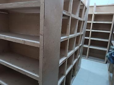 rəfləri: Taxta anbar/mağaza rəfləri . Filial yerini dəyişdiyi üçün anbar — 2