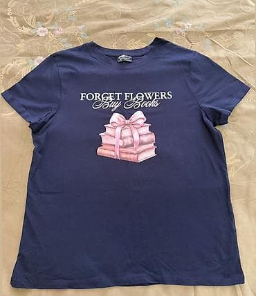 mavi macun: Qadın T-shirt dəsti – 4 ədəd 1) Qara t-shirt, “FIERCE World Tour — 5