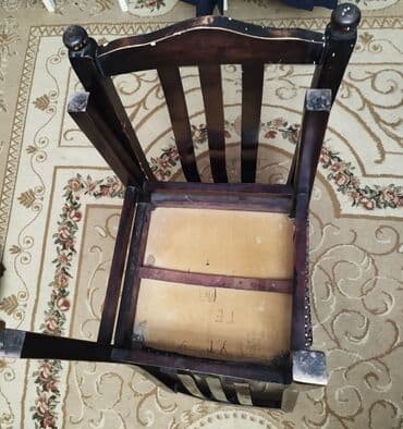 стул для пианино: Stol + 6 ədəd stul ilə birlikdə . Yaxşı vəziyyətdədir.Uzunluğu bağlı — 4
