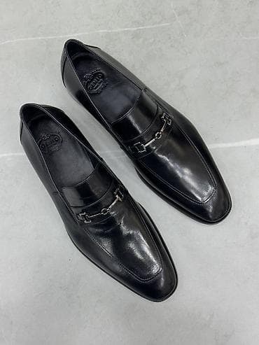 Ölçü: 42, rəng - Qara, Yeni — 2