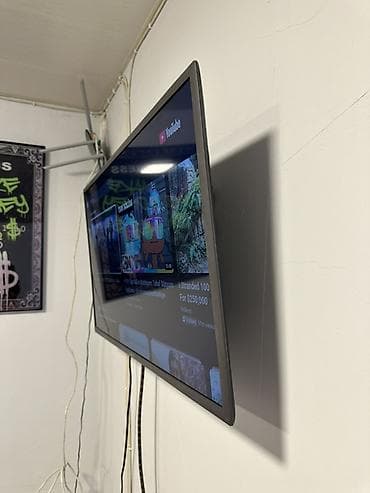 İşlənmiş Televizor Samsung LED ekran 32" 4K (3840x2160), Ödənişli çatdırılma