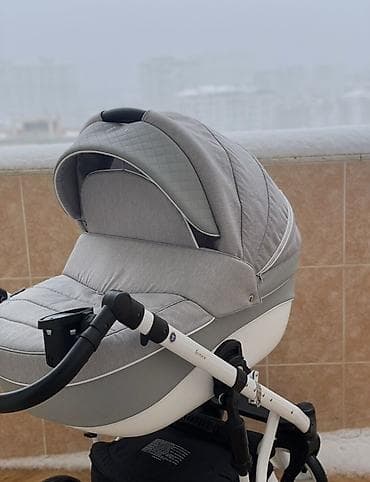 Araba-beşiklər: Çıxarılmayan beşikli araba, Adamex, İşlənmiş, Yaş: <1 ay, Ünvandan götürmə — 2