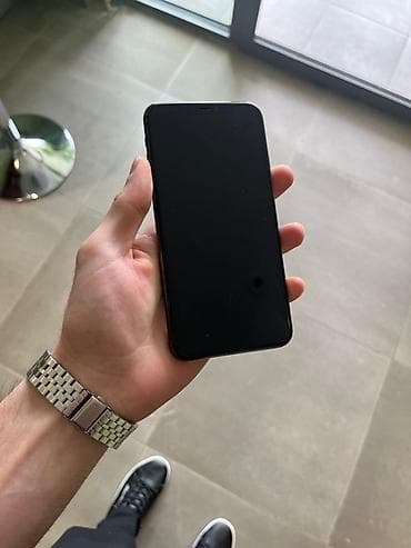 18 iphone: IPhone 11 Pro, 256 GB, Matte Midnight Green, Face ID — 4