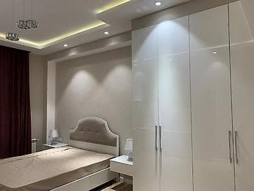 квартира 3 комнатная: İcarəyə verilir 3 otaqlı yeni tikili 135 m², Ağ şəhər q. Kateqoriya — 6