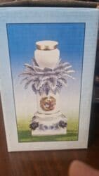 şamdan: Şamdan 4 ədəd -17 azn. tam yenidir. Karobkadadır. VP ilə əlaqə — 3