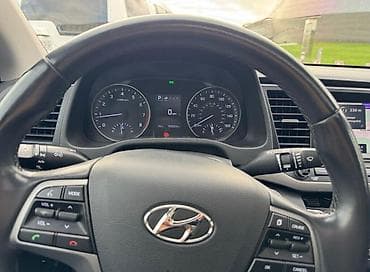 priora diskleri: Hyundai Elantra sedan – gümüşü rəng, benzin, avtomat ötürücü sadə — 3