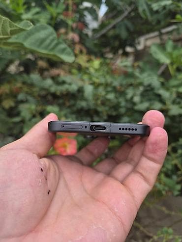 macbook pro 2017 i5: Xiaomi 15 Pro, 512 GB, rəng - Qara, 
 Barmaq izi, Simsiz şarj, İki sim kartlı — 4