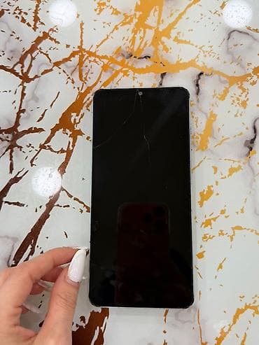 Samsung Galaxy A06, 128 GB, rəng - Ağ, Qırıq lalafo.az -da Samsung Galaxy A06, 128 GB, rəng - Ağ, Qırıq