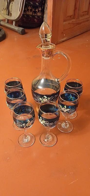 Rəng - Göy, Şüşə