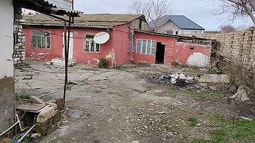 qubada ev satisi: Salam, torpaq sahesi və üstündəki tikililər satilir, tam senedli — 2