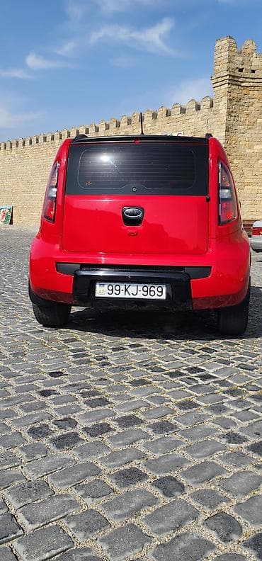 duman faralar: Kia Soul: 2 l | 2009 il Hetçbek — 7