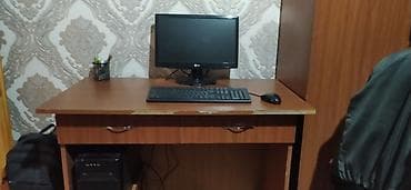 Monitorlar: Masaüstü kompüter komplektiendirim olacaq,kalonka yoxdur. Tərkib: - — 1