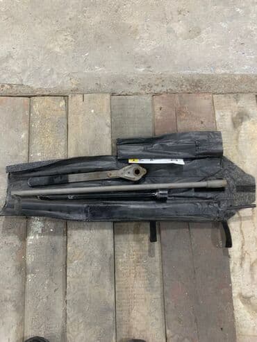 JEEP modelinə uyğun aca­r komplekti - Avtomobil domkratı üçün tam