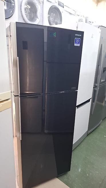 mini proyektor: Hitachi iki qapılı soyuducu - Brend: Hitachi - Rəng və dizayn: Parlaq — 1