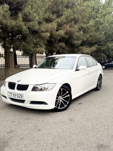 bmw 3 серия 325ix kat: BMW 3 Series sedan (E90), ağ rəng. - Nömrə: 77-XV-029 (AZ) - Kuzov: 4 — 6