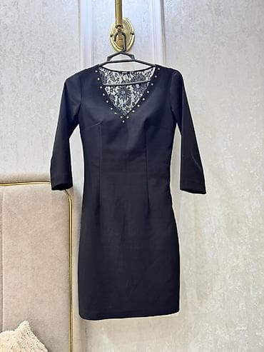 massimo dutti: Qadın geyim dəsti – 4 məhsul 1) Qara mini don - Dizayn: Dərin V yaxa — 2