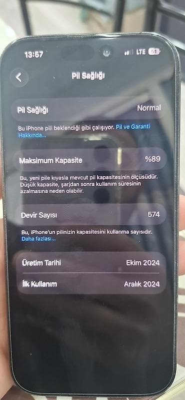 video magnitofon: IPhone 16 Pro, Черный, Беспроводная зарядка — 8