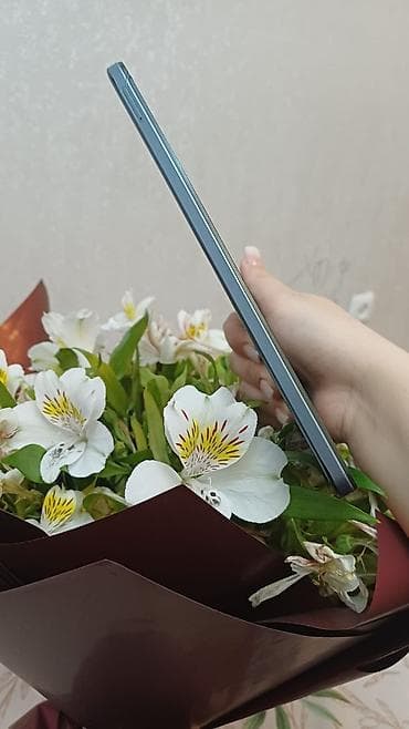 Другие планшеты: İpad Se 8.7 hər şeyi işlək vəzyətdə hecbirşeyi deyişilmiyib Real — 3