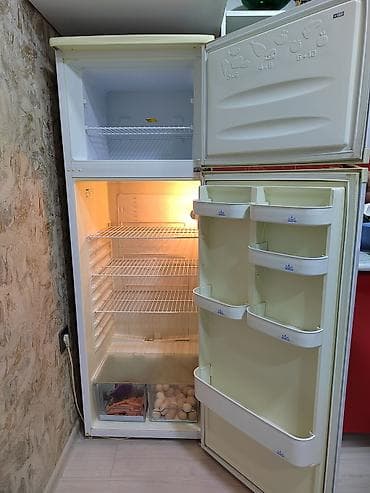 i̇p kamera: 2 qapılı Beko Soyuducu Satılır, rəng - Ağ — 3