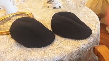 kişilər ucun dəri papaqlar və kepkalar: Kepka, Adl, M/57, rəng - Qara — 1