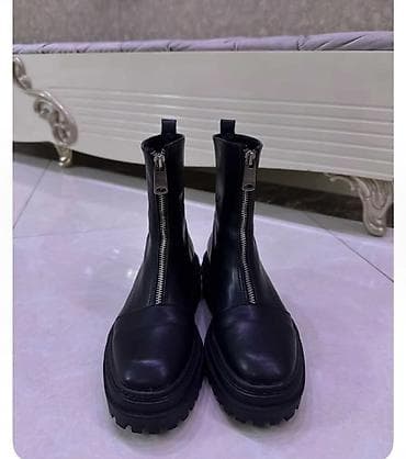 bot ayaqqabı: Lütvəlizadə mağazasından alınıb. 36 ölçüdür, heç bir qüsuru yoxdur — 1