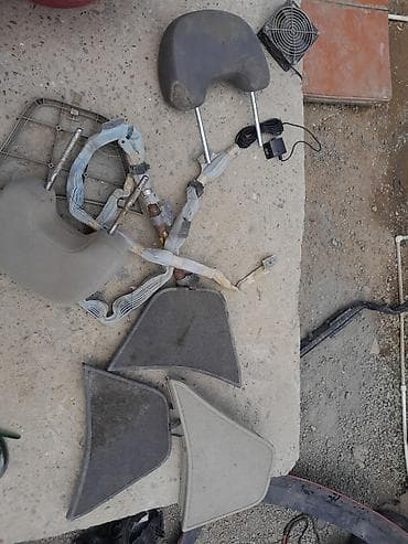 zaplar: Salam Priusa aid hərşey gel hamsini yiğ apar 150 manat Zbor qapi — 2