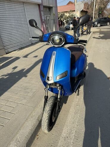 Vespa uzağdan xodlanır siqnalizasıyası var lalafo.az -da Vespa uzağdan xodlanır siqnalizasıyası var