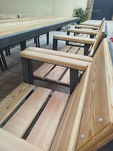 ev bag: Dördbucaq masa, 10 stul, Açılmayan, Skameykalar ilə, Taxta — 2