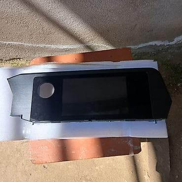 Monitor, Cihaz paneli, LCD displey