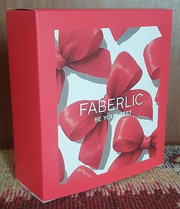 Hədiyyə qutusu, rəng - Qırmızı