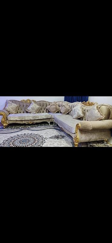 Künc divan, Divan