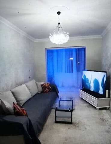 аренда квартир посуточно в баку: Şəhərin mərkəzində 28 Moll, Milli bankMilli Konservatoriya 7 — 6