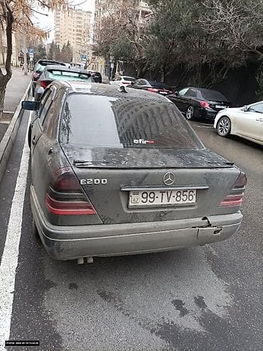 7 nəfərlik avtomobillər: Mercedes-Benz C-Class: 2 l | 1994 il Sedan — 5