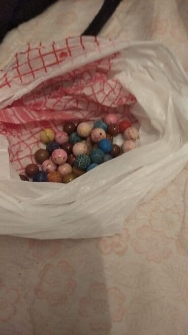 Eynəklər: Qolbağlar təbii daşlardan. qiymət daşa və ölçüyə gorə. Muncuq dəsti – — 2