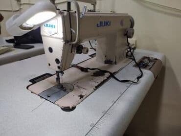 tikiş maşını matoru: Juki sənaye tikiş maşını – stol və pedalla birlikdə Xüsusiyyətlər: - — 3