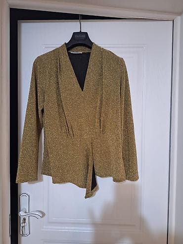 Костюмы: Qızılı parıltılı iki hissəli dəst – üst və ətək - Rəng: qızılı, xırda — 2