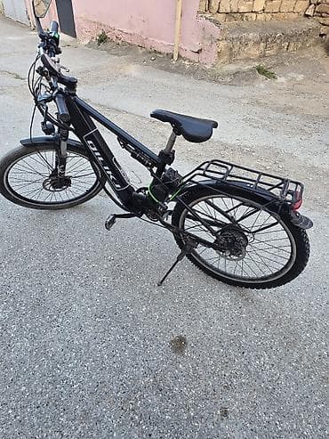 Velosiped yaxşı vəziyyətdədir. getməyində problem yoxdur. arxa təkər