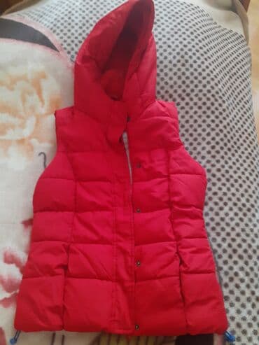 Colin's balonka jilet. XS razmer. Az geyilib, teze kimidir. Unvan