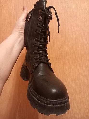 qadın sapaşkiləri: Qadın üçün şnürlü qara çəkmə 37-38 razmer teze kimi - Stil — 3