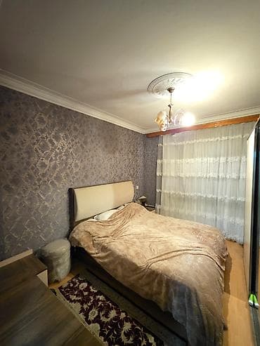 2 otaql: Qaraçuxur qəsəbəsi, Tatlı unun düz qarşısı, 9 mərtəbəli kiyev layihəli — 7