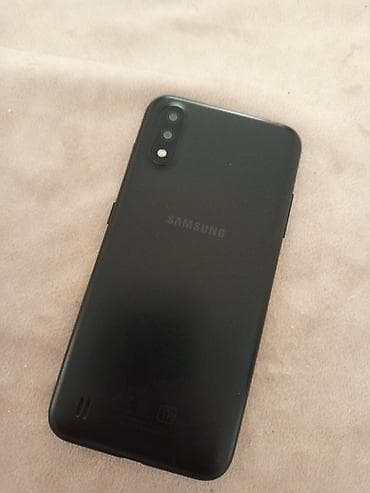 Samsung Galaxy A01, 16 GB, rəng - Qara, İki sim kartlı